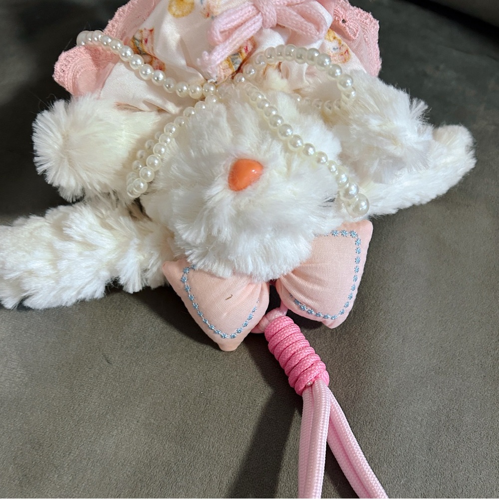 Handmade plush bunny keychains - Picture 3 of 3